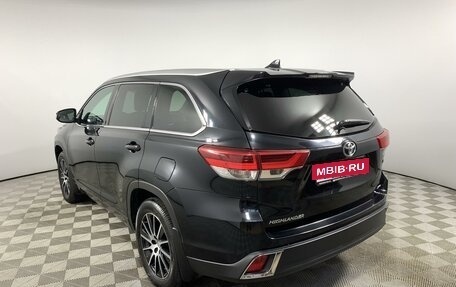 Toyota Highlander III, 2019 год, 4 850 000 рублей, 7 фотография