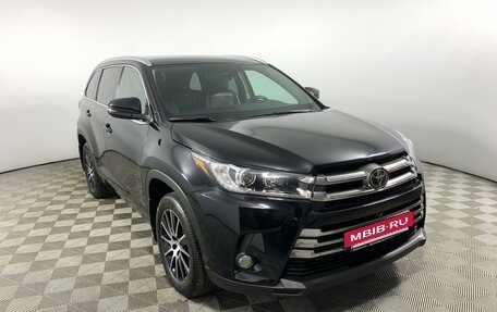 Toyota Highlander III, 2019 год, 4 850 000 рублей, 3 фотография