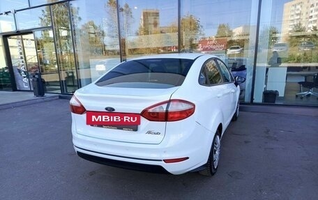 Ford Fiesta, 2016 год, 951 000 рублей, 5 фотография