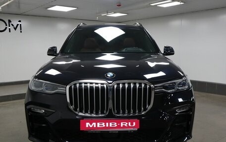 BMW X7, 2021 год, 10 500 000 рублей, 3 фотография