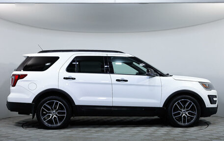 Ford Explorer VI, 2015 год, 2 399 000 рублей, 4 фотография