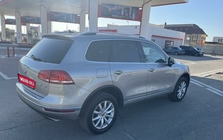 Volkswagen Touareg III, 2015 год, 2 790 000 рублей, 3 фотография