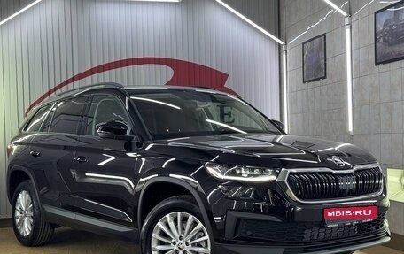 Skoda Kodiaq I, 2024 год, 4 748 000 рублей, 2 фотография