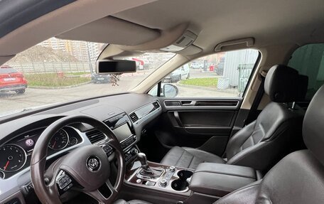 Volkswagen Touareg III, 2013 год, 2 540 000 рублей, 17 фотография