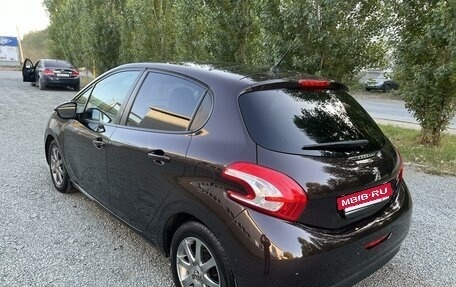 Peugeot 208 II, 2013 год, 620 000 рублей, 3 фотография