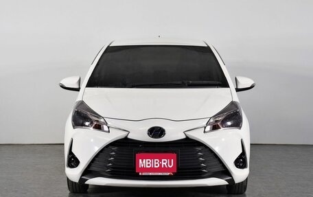 Toyota Vitz, 2019 год, 1 155 000 рублей, 2 фотография