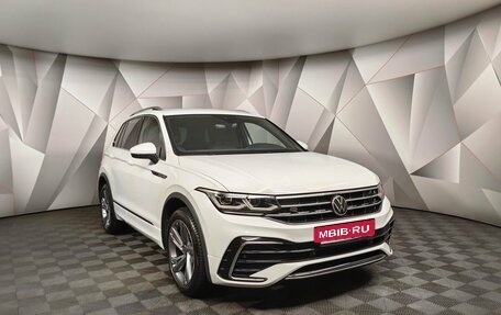 Volkswagen Tiguan II, 2021 год, 4 195 700 рублей, 3 фотография