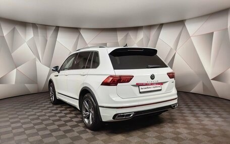 Volkswagen Tiguan II, 2021 год, 4 195 700 рублей, 4 фотография