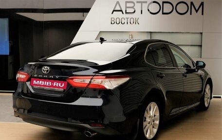 Toyota Camry, 2020 год, 3 030 000 рублей, 4 фотография