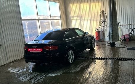 Audi A4, 2009 год, 1 300 000 рублей, 2 фотография