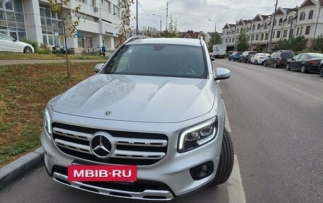 Mercedes-Benz GLB, 2020 год, 3 790 000 рублей, 2 фотография