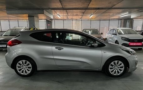 KIA cee'd III, 2013 год, 990 000 рублей, 4 фотография