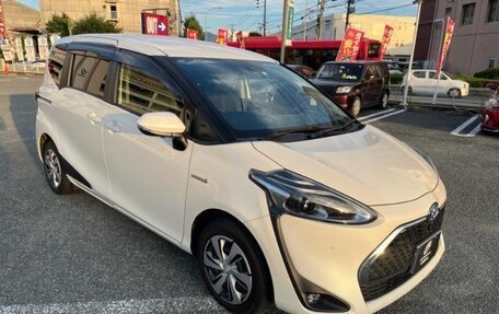 Toyota Sienta II, 2020 год, 1 350 000 рублей, 1 фотография