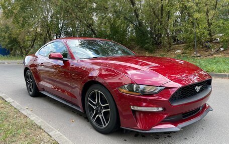 Ford Mustang VI рестайлинг, 2019 год, 3 000 000 рублей, 2 фотография