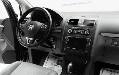 Volkswagen Touran III, 2012 год, 1 095 000 рублей, 8 фотография