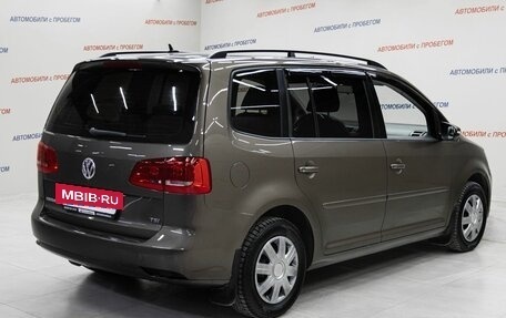 Volkswagen Touran III, 2012 год, 1 095 000 рублей, 4 фотография