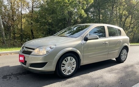 Opel Astra H, 2008 год, 780 000 рублей, 1 фотография