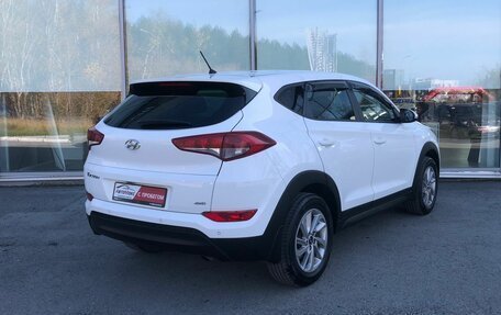 Hyundai Tucson III, 2016 год, 2 050 000 рублей, 4 фотография