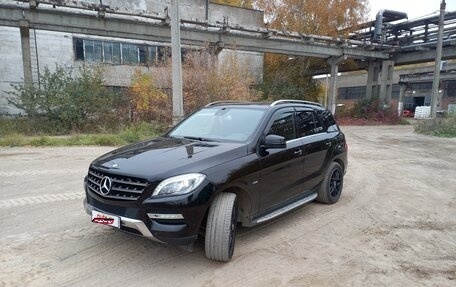 Mercedes-Benz M-Класс, 2012 год, 2 600 000 рублей, 2 фотография