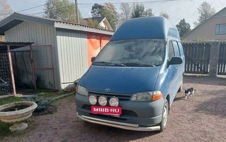 Toyota HiAce H100, 1997 год, 470 000 рублей, 3 фотография