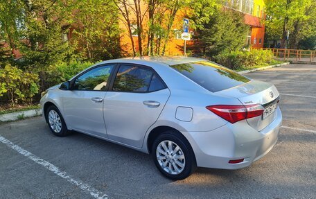 Toyota Corolla, 2015 год, 1 000 000 рублей, 3 фотография