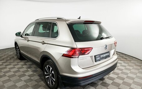 Volkswagen Tiguan II, 2019 год, 2 860 000 рублей, 7 фотография