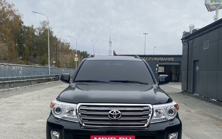 Toyota Land Cruiser 200, 2009 год, 3 600 000 рублей, 7 фотография