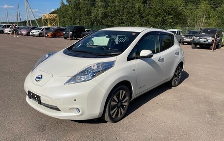 Nissan Leaf I, 2013 год, 750 000 рублей, 8 фотография