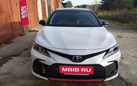 Toyota Camry, 2021 год, 3 500 000 рублей, 13 фотография