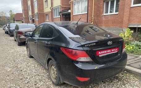 Hyundai Solaris II рестайлинг, 2011 год, 520 000 рублей, 3 фотография