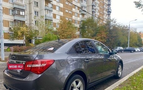 Chevrolet Cruze II, 2011 год, 695 000 рублей, 3 фотография