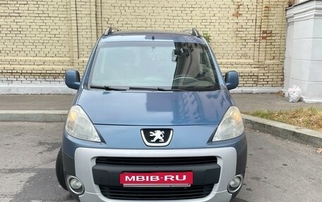 Peugeot Partner II рестайлинг 2, 2012 год, 670 000 рублей, 12 фотография