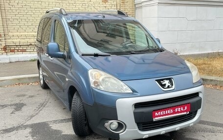 Peugeot Partner II рестайлинг 2, 2012 год, 670 000 рублей, 14 фотография