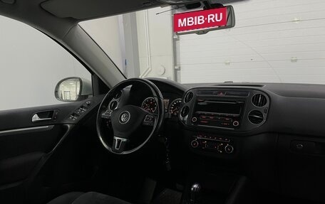 Volkswagen Tiguan I, 2011 год, 1 849 000 рублей, 13 фотография