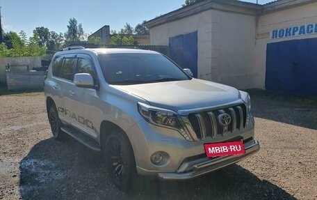 Toyota Land Cruiser Prado 150 рестайлинг 2, 2014 год, 3 550 000 рублей, 2 фотография