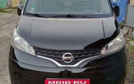 Nissan NV200, 2011 год, 1 700 000 рублей, 18 фотография