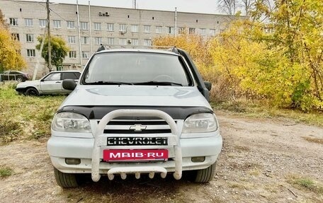 Chevrolet Niva I рестайлинг, 2004 год, 295 000 рублей, 3 фотография