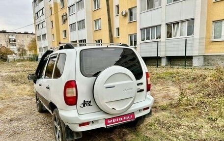 Chevrolet Niva I рестайлинг, 2004 год, 295 000 рублей, 4 фотография