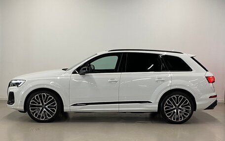 Audi SQ7, 2024 год, 18 250 000 рублей, 4 фотография