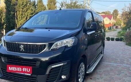 Peugeot Traveller I, 2020 год, 3 100 000 рублей, 2 фотография