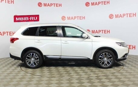 Mitsubishi Outlander III рестайлинг 3, 2017 год, 2 150 000 рублей, 4 фотография