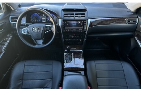 Toyota Camry, 2016 год, 2 400 000 рублей, 7 фотография