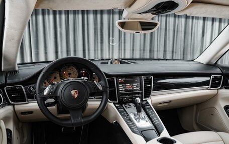 Porsche Panamera II рестайлинг, 2014 год, 3 640 000 рублей, 6 фотография