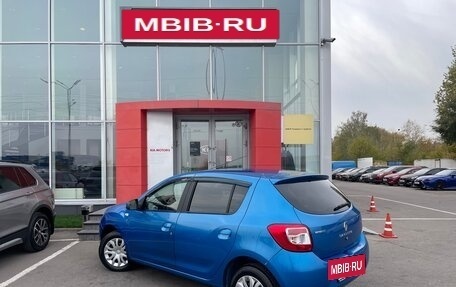 Renault Sandero II рестайлинг, 2015 год, 995 000 рублей, 7 фотография