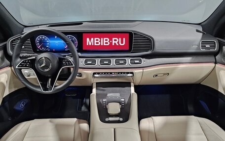 Mercedes-Benz GLE, 2024 год, 16 800 000 рублей, 11 фотография