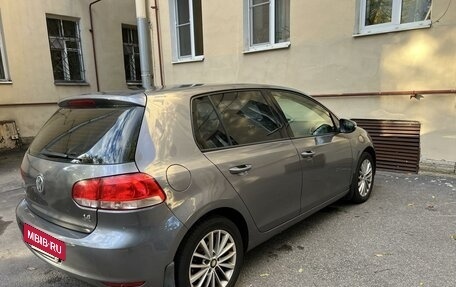 Volkswagen Golf VI, 2011 год, 800 000 рублей, 7 фотография