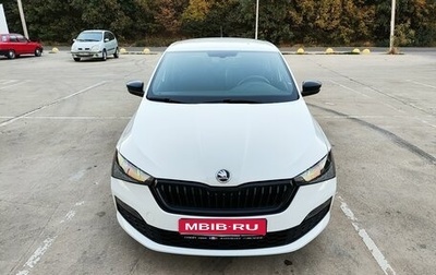 Skoda Rapid II, 2021 год, 2 100 000 рублей, 1 фотография