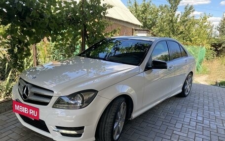 Mercedes-Benz C-Класс, 2013 год, 2 200 000 рублей, 2 фотография