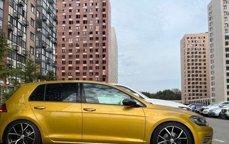 Volkswagen Golf VII, 2018 год, 1 950 000 рублей, 5 фотография