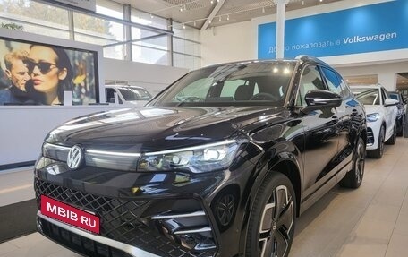 Volkswagen Tiguan, 2024 год, 6 798 000 рублей, 14 фотография